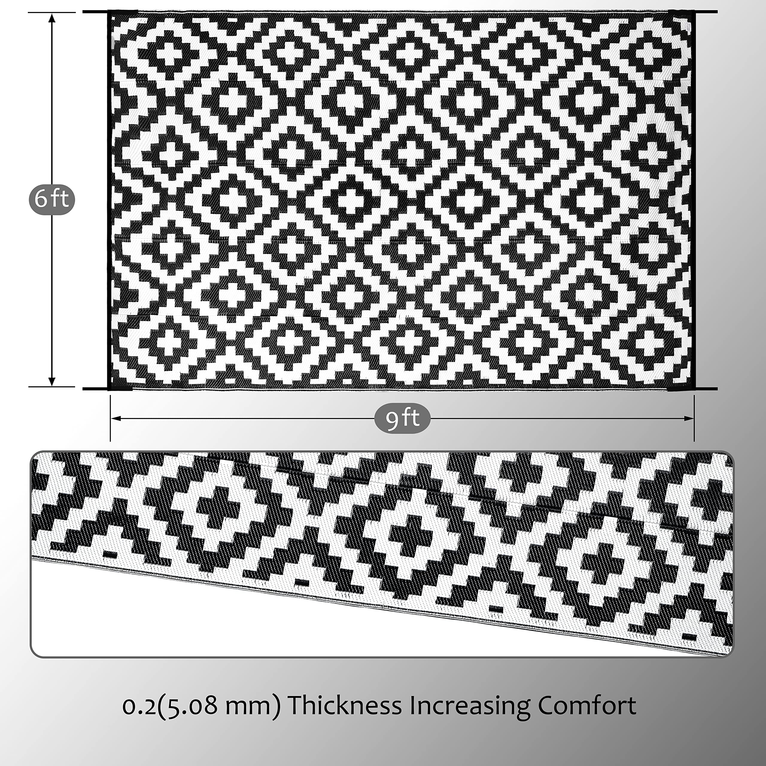 SAND MINE reversible outdoor mat for patio with bold black and white lattice