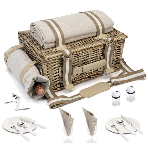 SatisInside stainless steel flatware and napkins provide sturdy dining essentials.