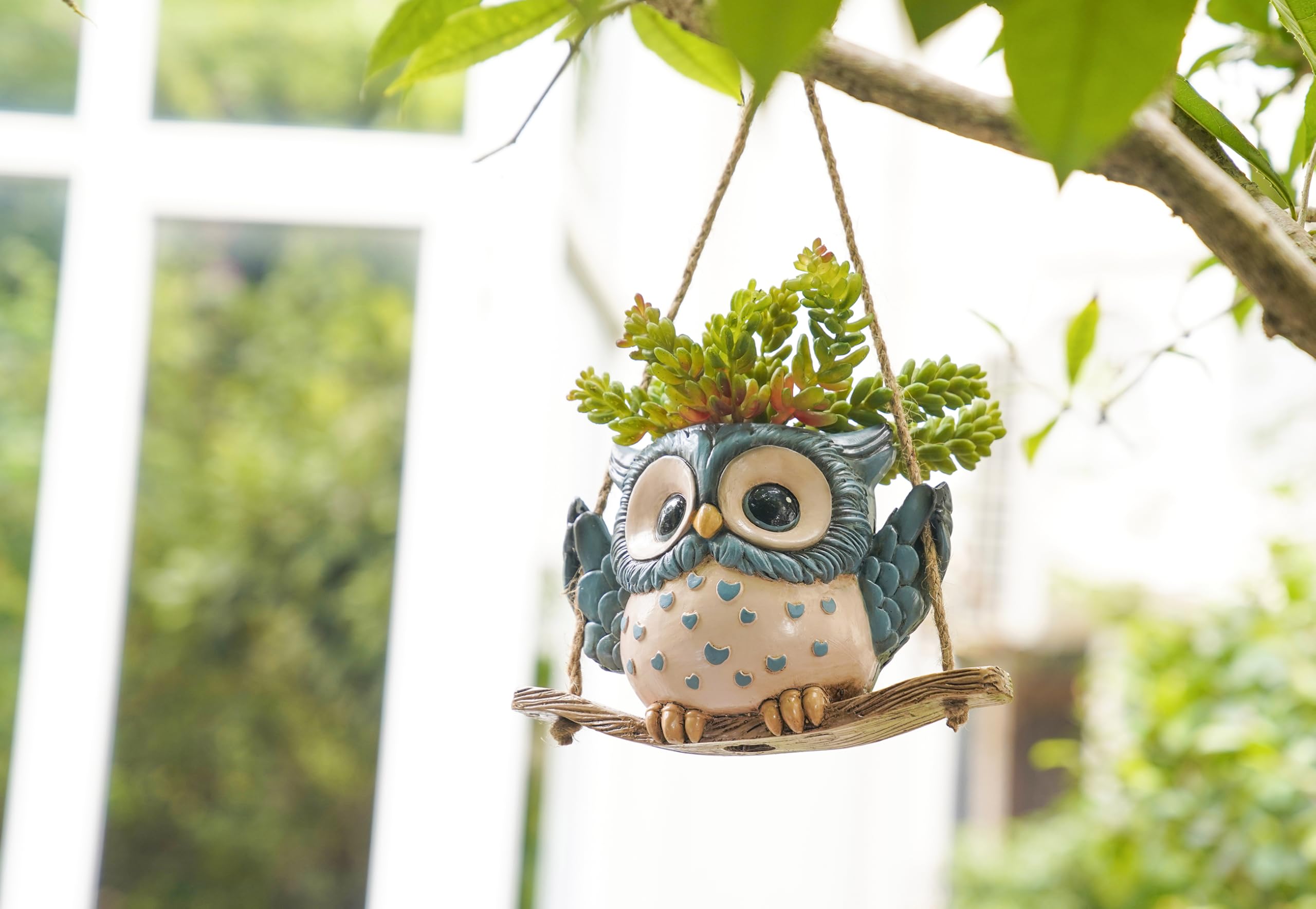 Saysmile Owl Planter makes a thoughtful gift for plant lovers