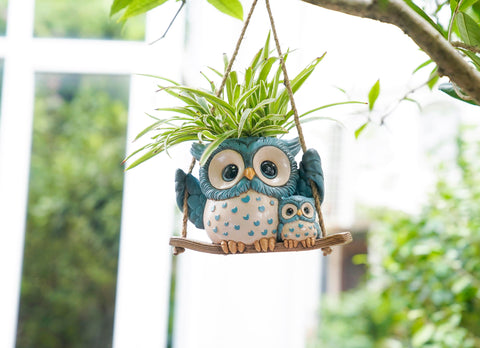 Saysmile resin swing planter offers drainage and easy care