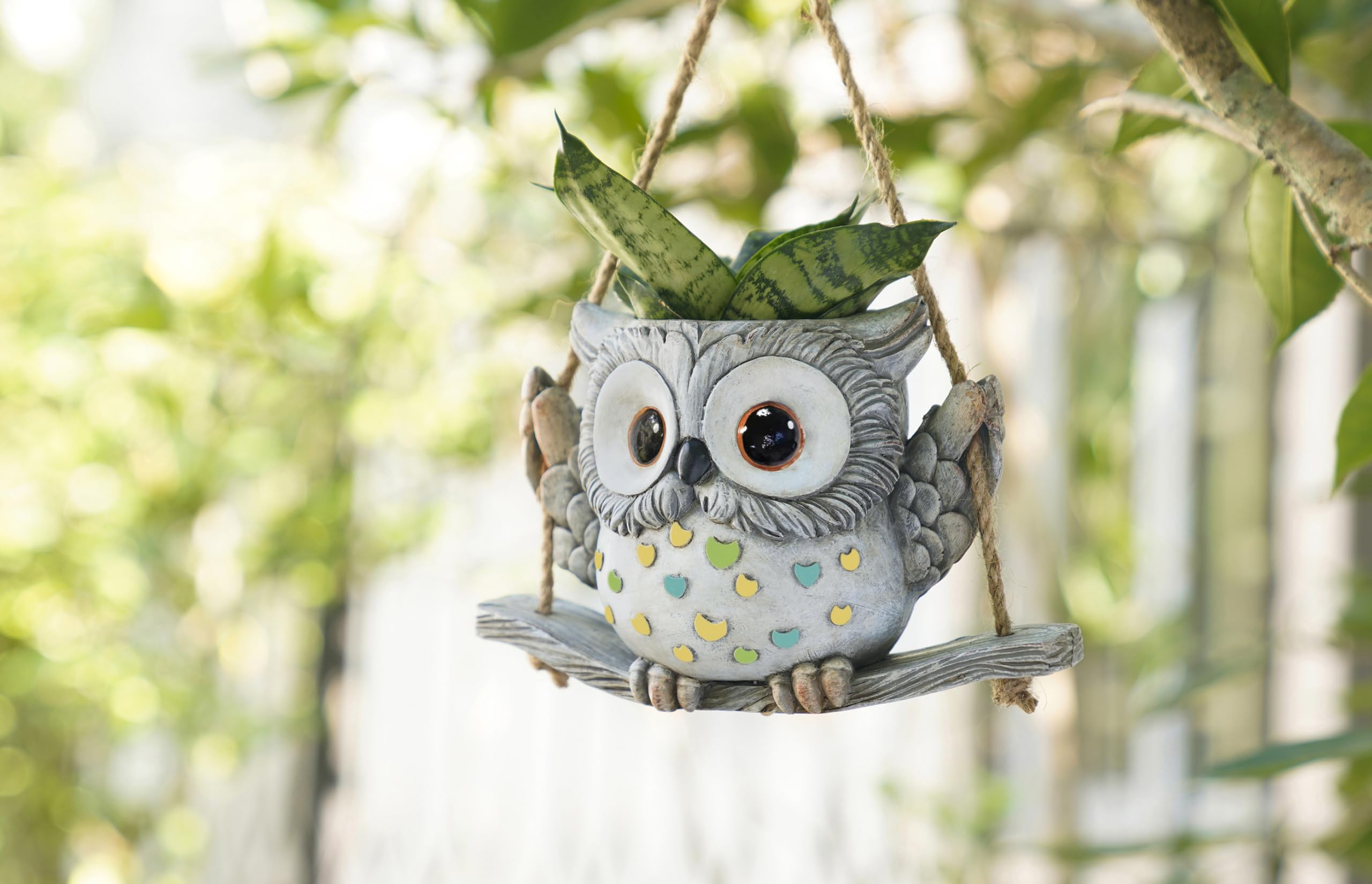 Saysmile Swing Owl planter hanging setup ready with hook in a living room.