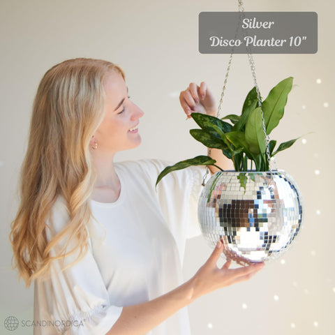 SCANDINORDICA Disco Ball Planter chain hanging highlights modern decor and space-saving display