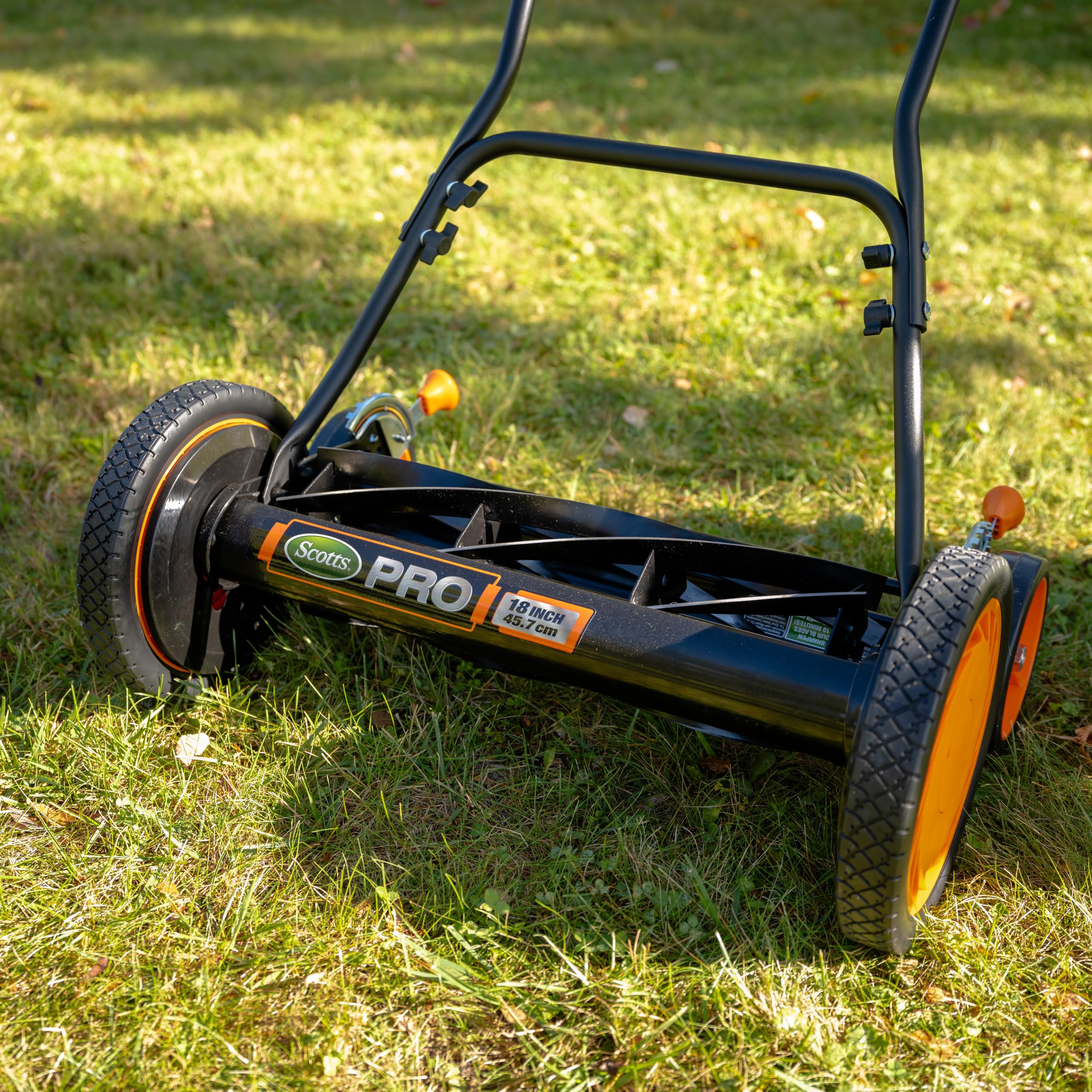 Scotts easy-assembly reel mower allows quick setup