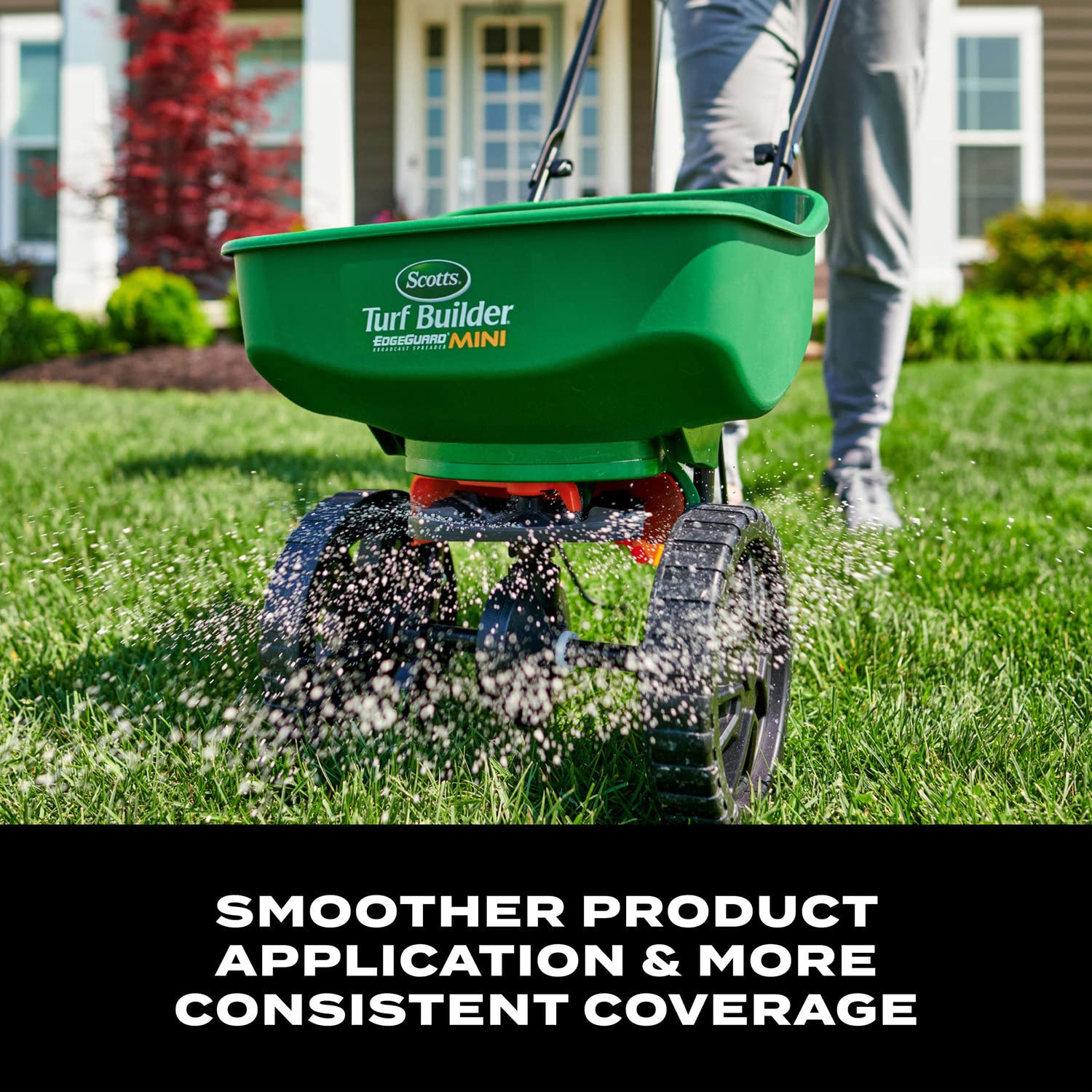 Scotts dual-bladed agitator ensures smooth product funneling for consistent coverage.