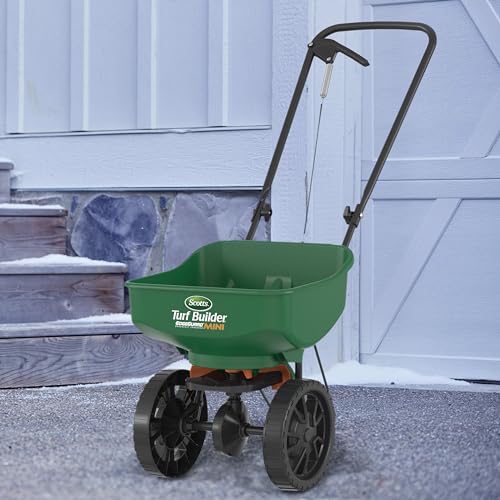 Scotts EdgeGuard technology blocks right-side spread to protect non-lawn areas.