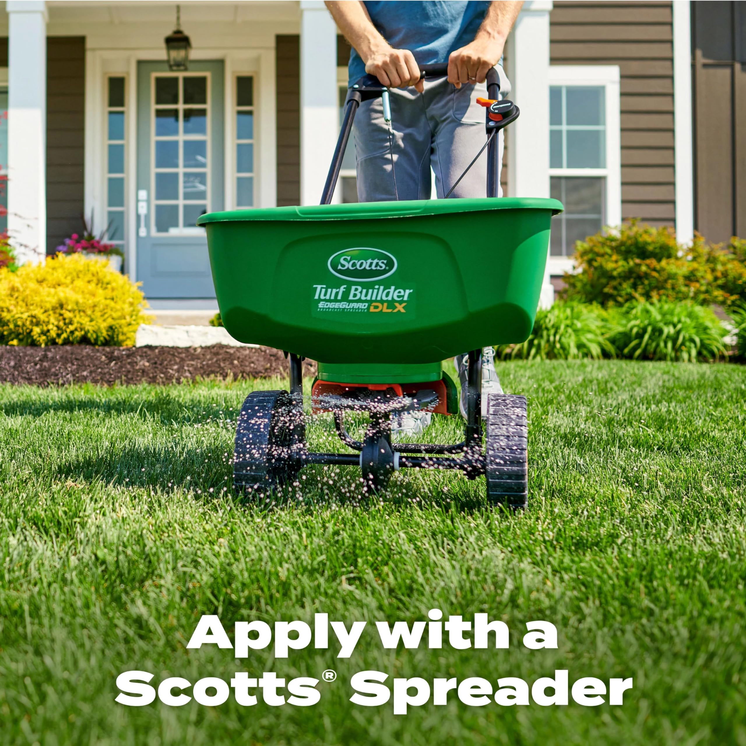 Scotts Green Max coverage label shows 5,000 sq ft per bag coverage area