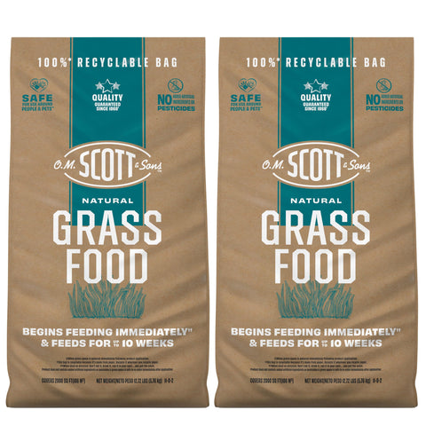 Scotts Natural Grass Food bag packaging for easy, ready-to-use lawn feeding.