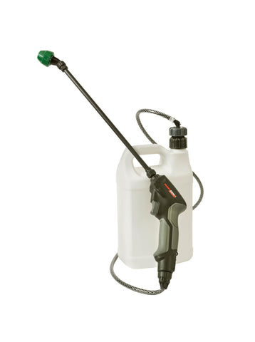 Scotts 20-foot spray range covers large lawns efficiently