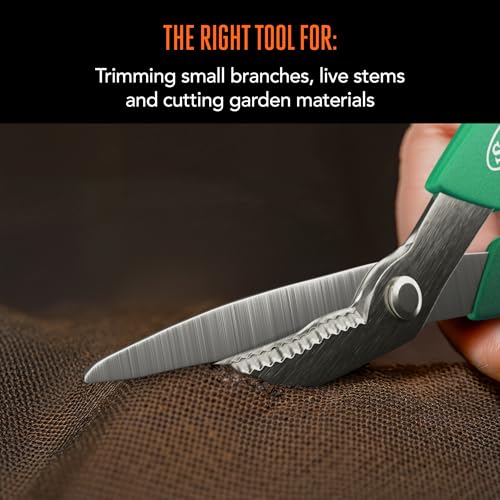 Scotts serrated edge grips stems for cleaner cuts.