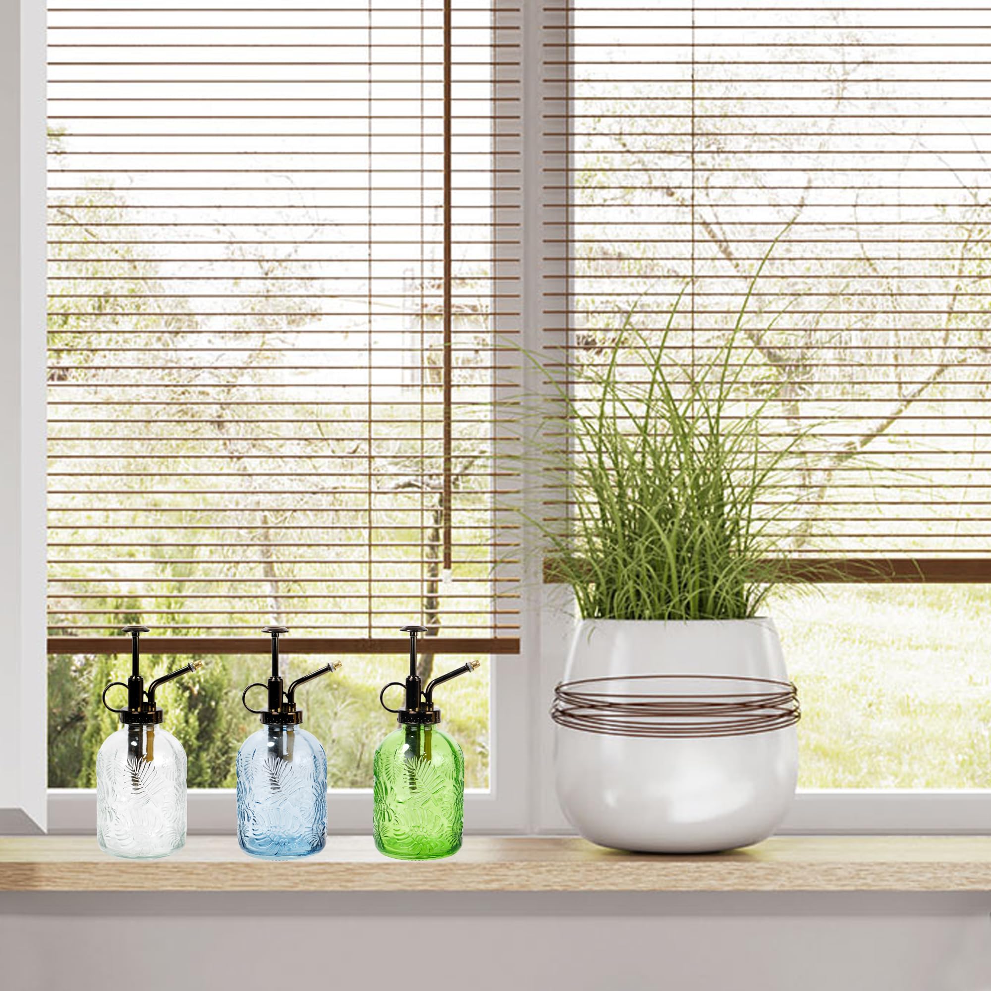 SDlumeiy 7.6-inch tall design fits on windowsills for daily care.