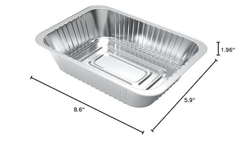 SEAVERRS multi-use liner protects cookware and stores food during picnics