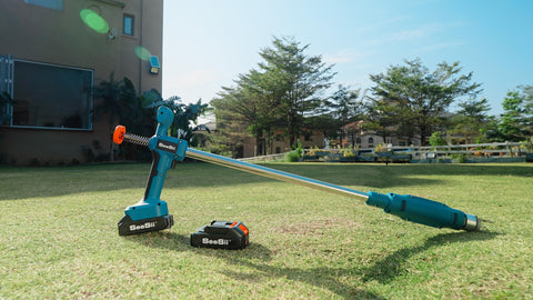 Seesii weed puller cleans beds with minimal effort.