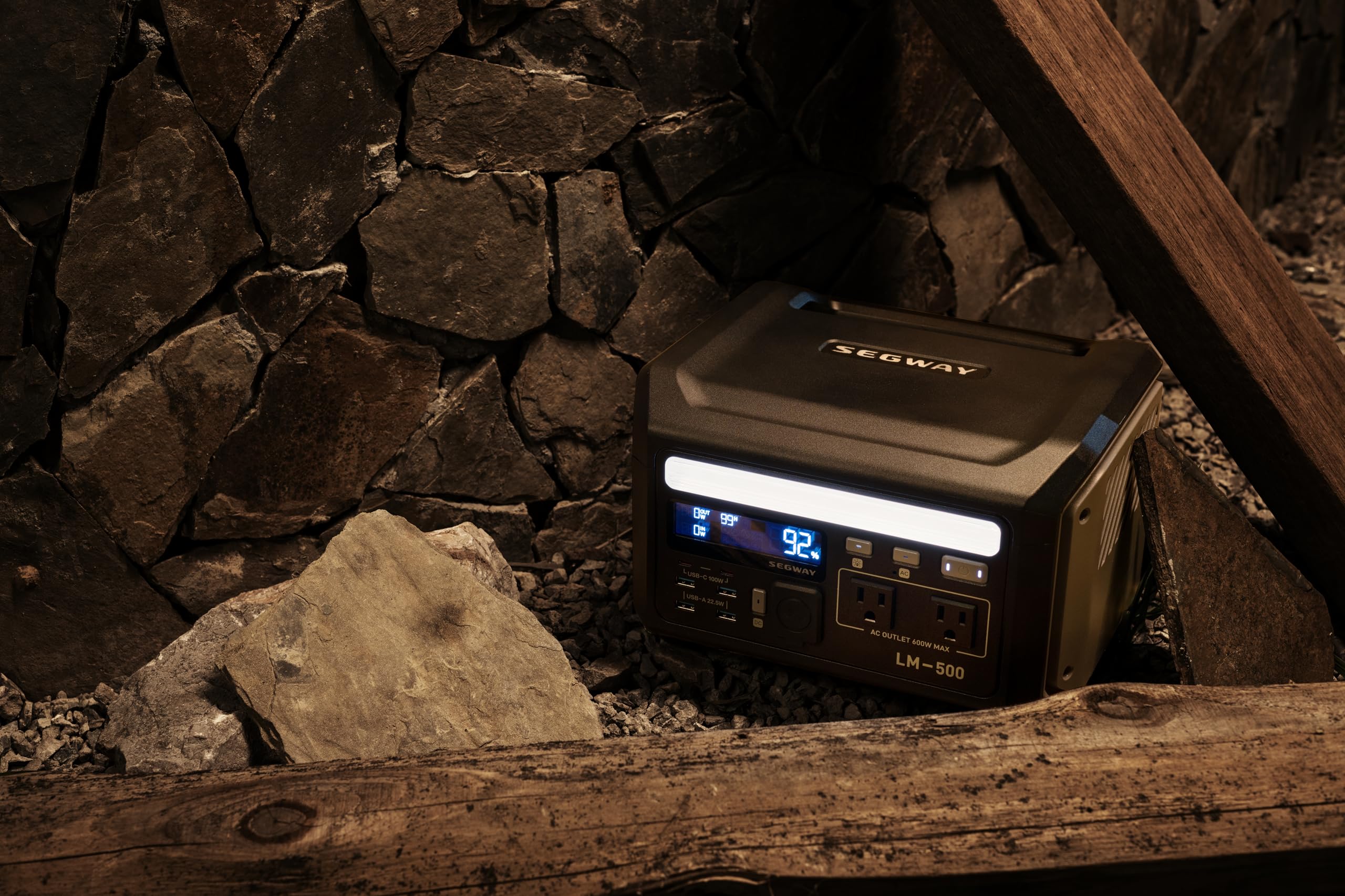 Lumina 500 wall charging in 1-2 hours for rapid reuse.