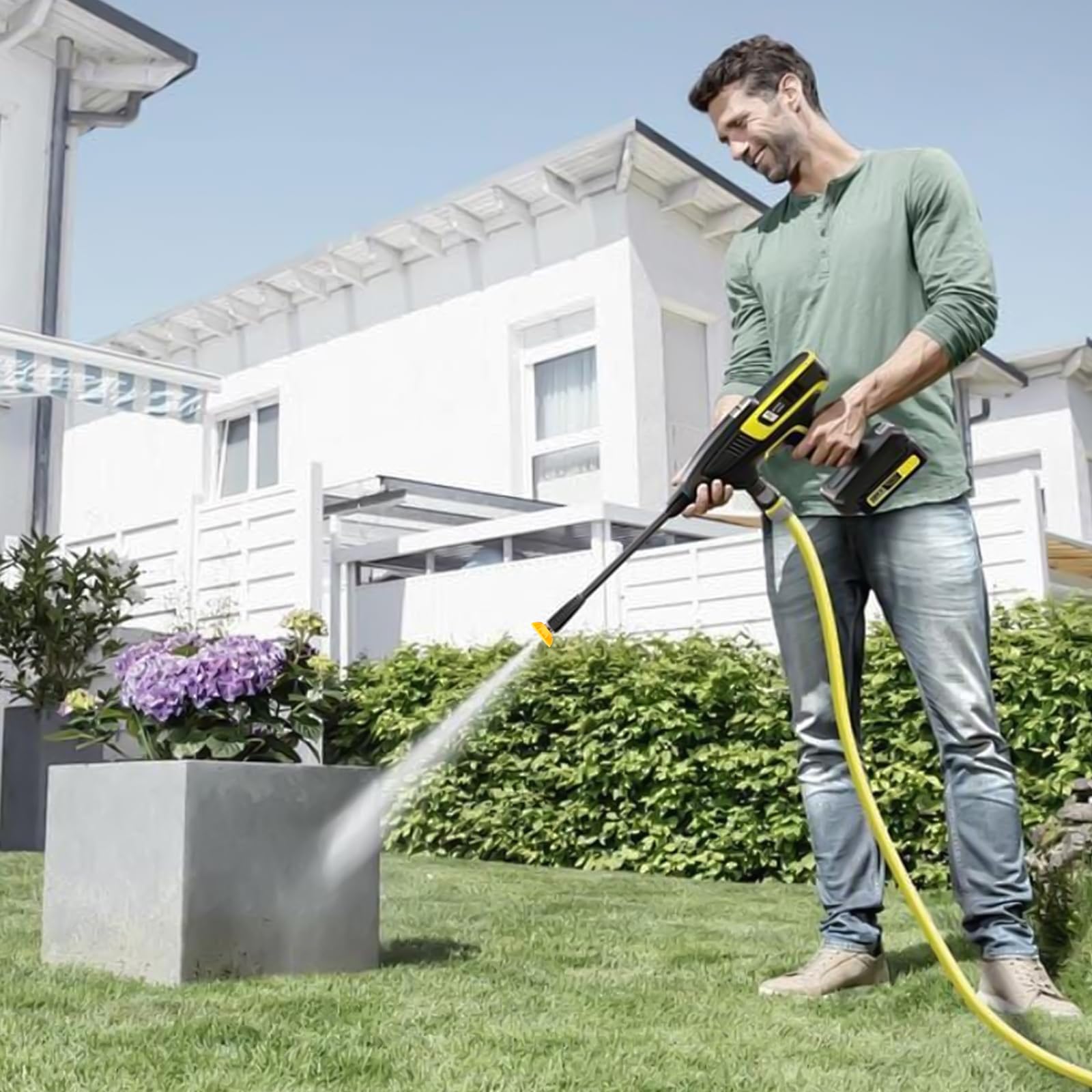 SEPLY green 25-degree nozzle tip balances pressure and spray coverage.