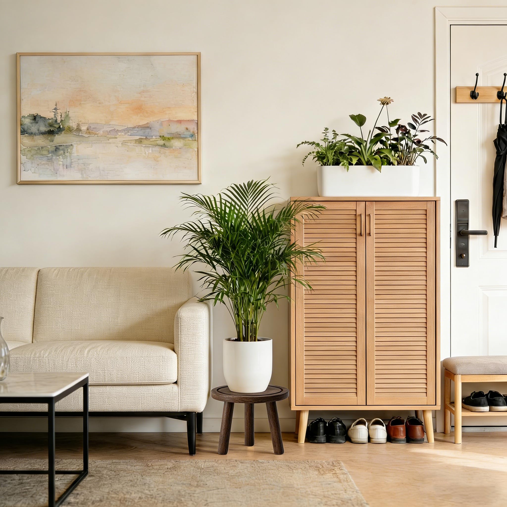 SEQUEDA multi-use wood stand doubles as a decor pedestal for books.