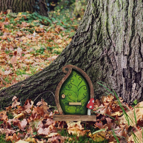 SETOFI Wooden elf door withstands rain without fading.