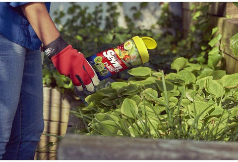 Sevin Garden Tech Dust on ornamental foliage demonstrates even coverage