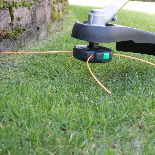 Compact design of Shakespeare head fits most trimmers for easy replacement