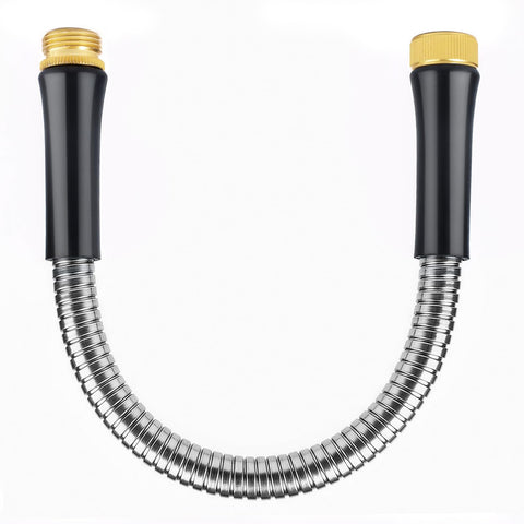 SheeChung short hose with male-to-female connector for quick outdoor connections.
