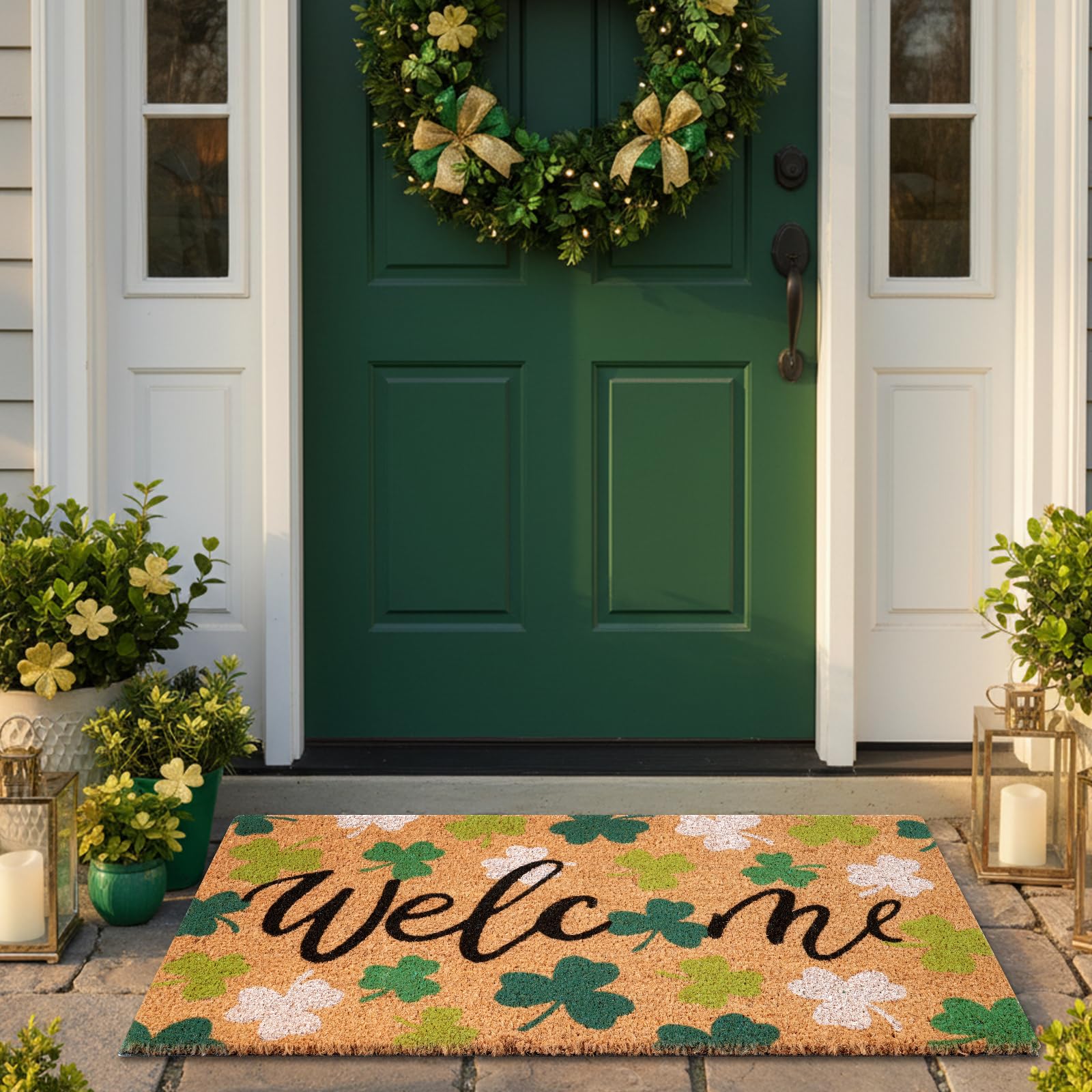 Shemilly non-slip base helps keep the mat in place on doorways.