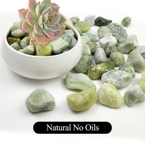 SHIZWU jade pebbles in vases to stabilize stems and protect soil surface.