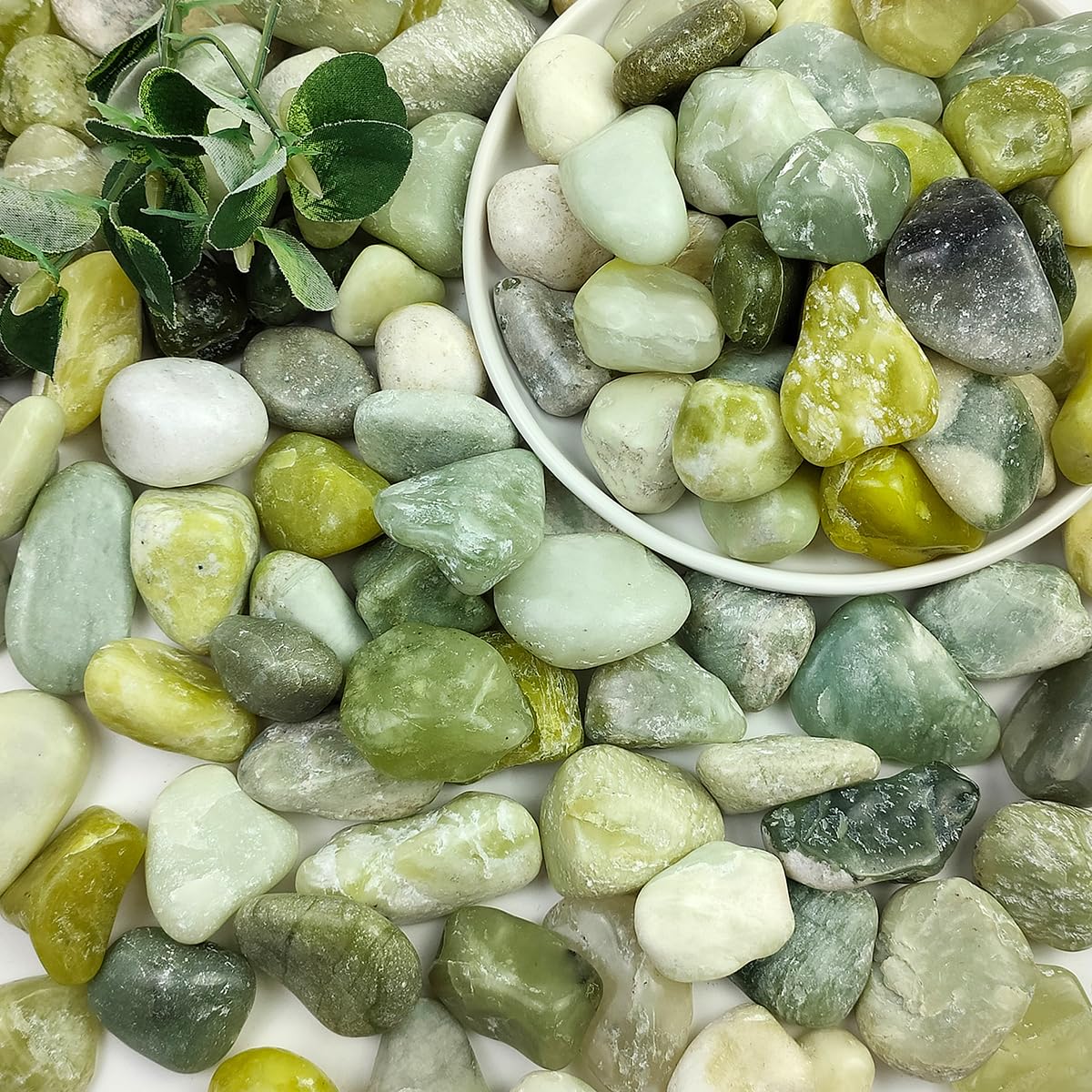 SHIZWU jade pebbles for succulents 0.7-1.2 inch, moisture retention and decorative surface.