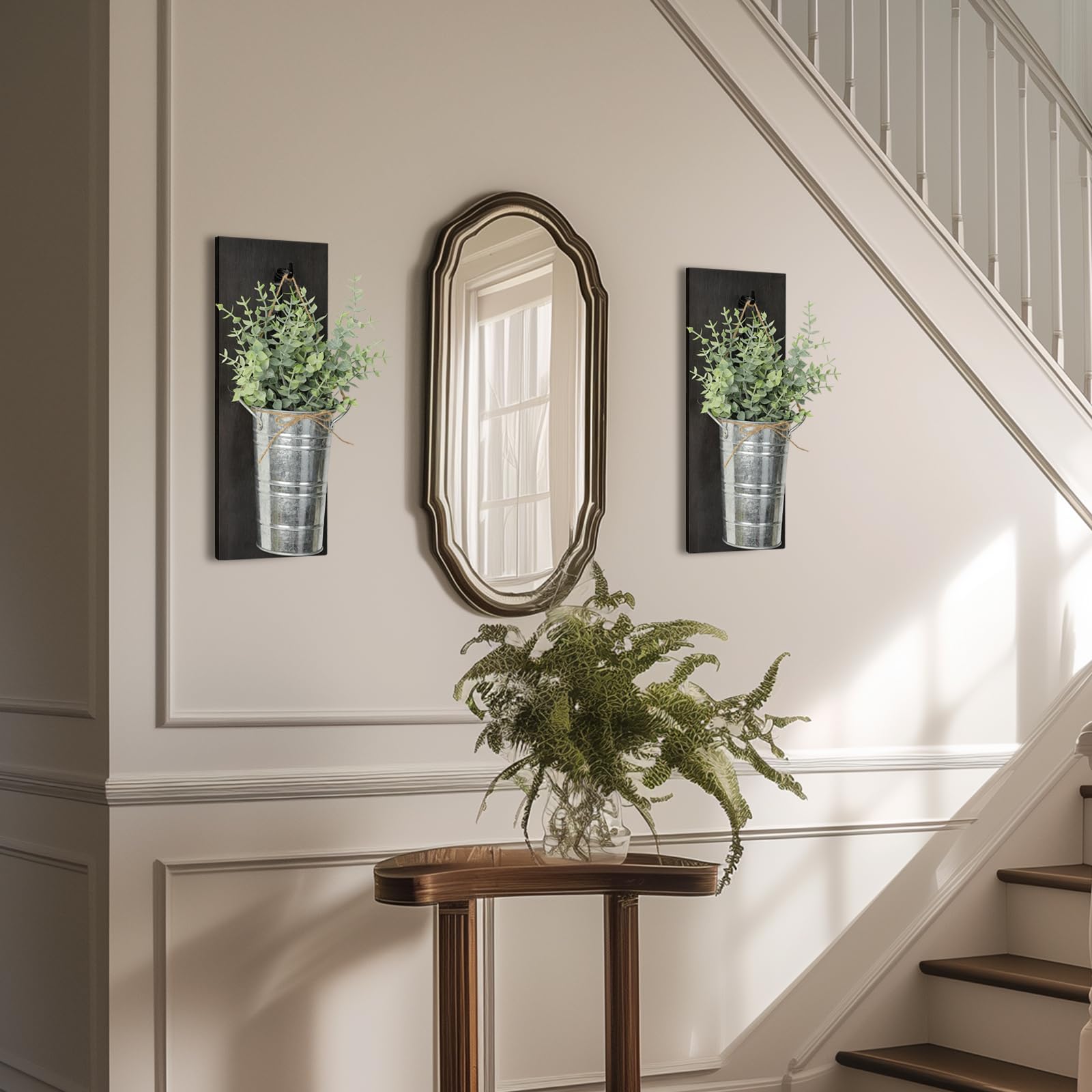 SHOHAYTO dining-room-decor-idea: subtle greenery elevates table settings.