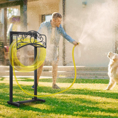Shomextol butterfly-style hose holder side view highlighting easy access.