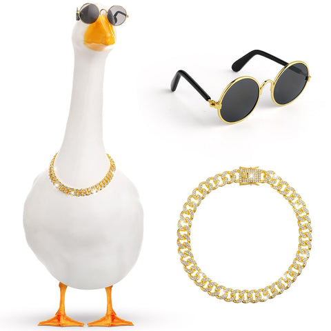Shyyween gold chain collar on a lawn goose adds festive charm.
