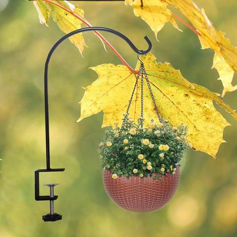 Heavy plant basket supported by Silintion deck hook on railing.