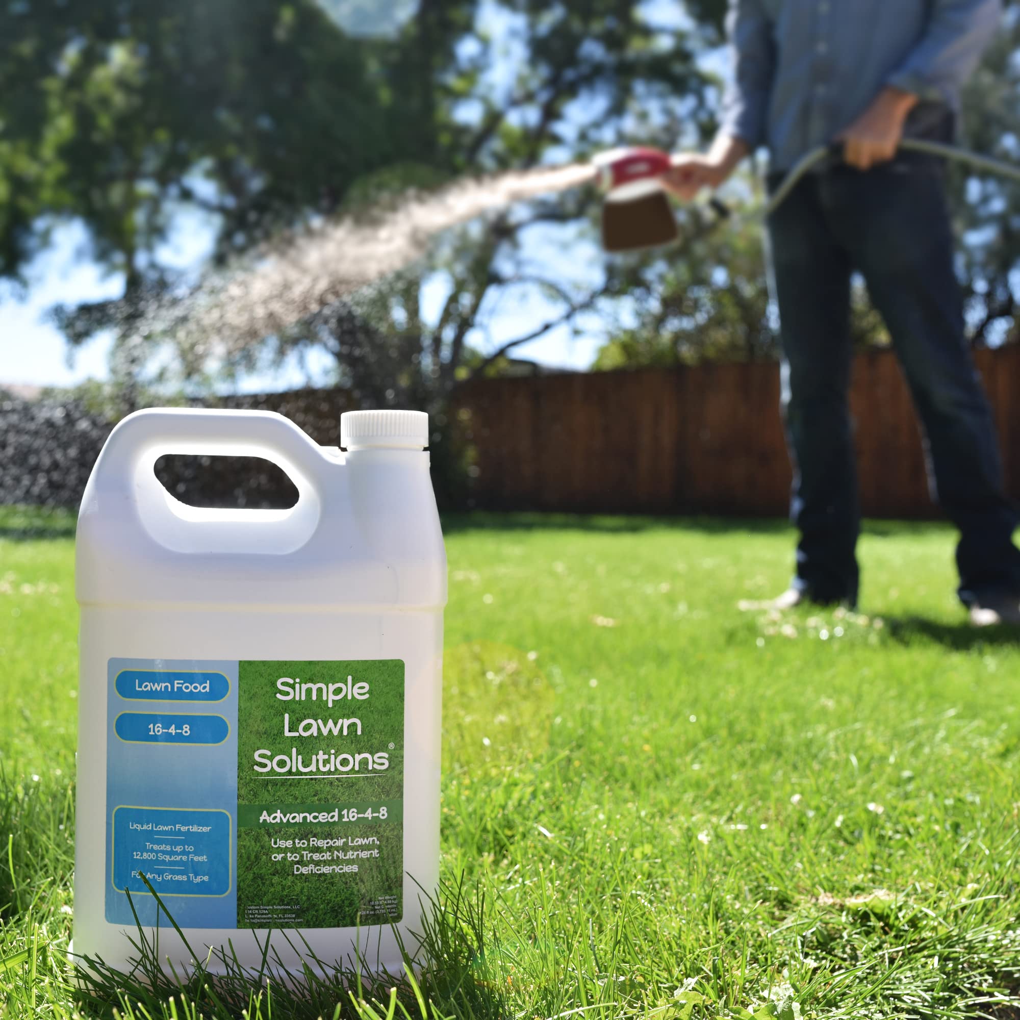 Simple Lawn Solutions USA-made fertilizer for quality lawn care.