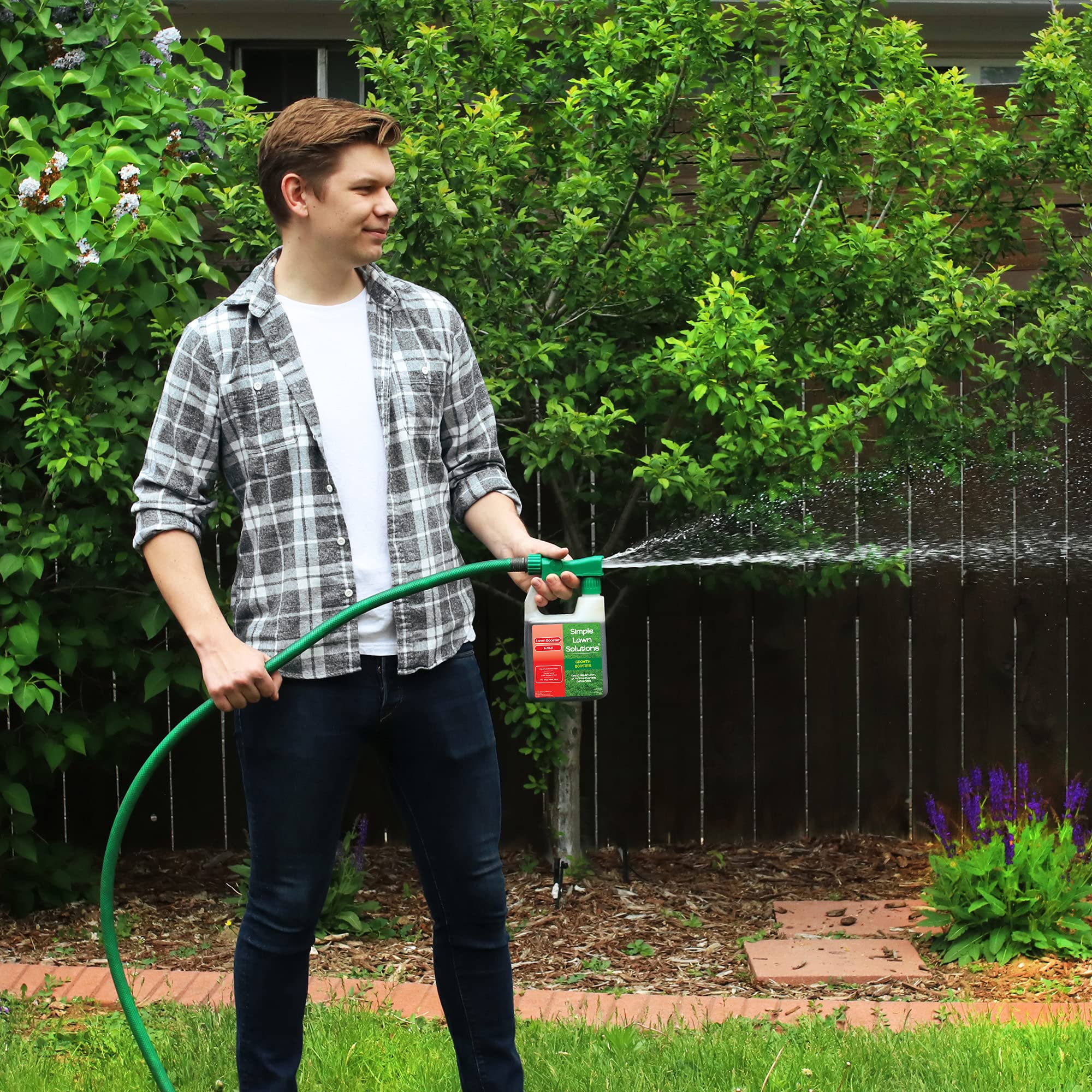 Simple Lawn Solutions covers up to 3,200 sq ft for growth-ready lawns