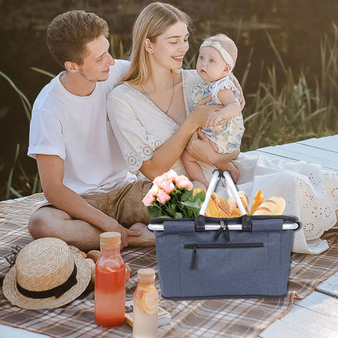 SIYUAN Picnic Basket in car trunk storage demonstrates easy transport.