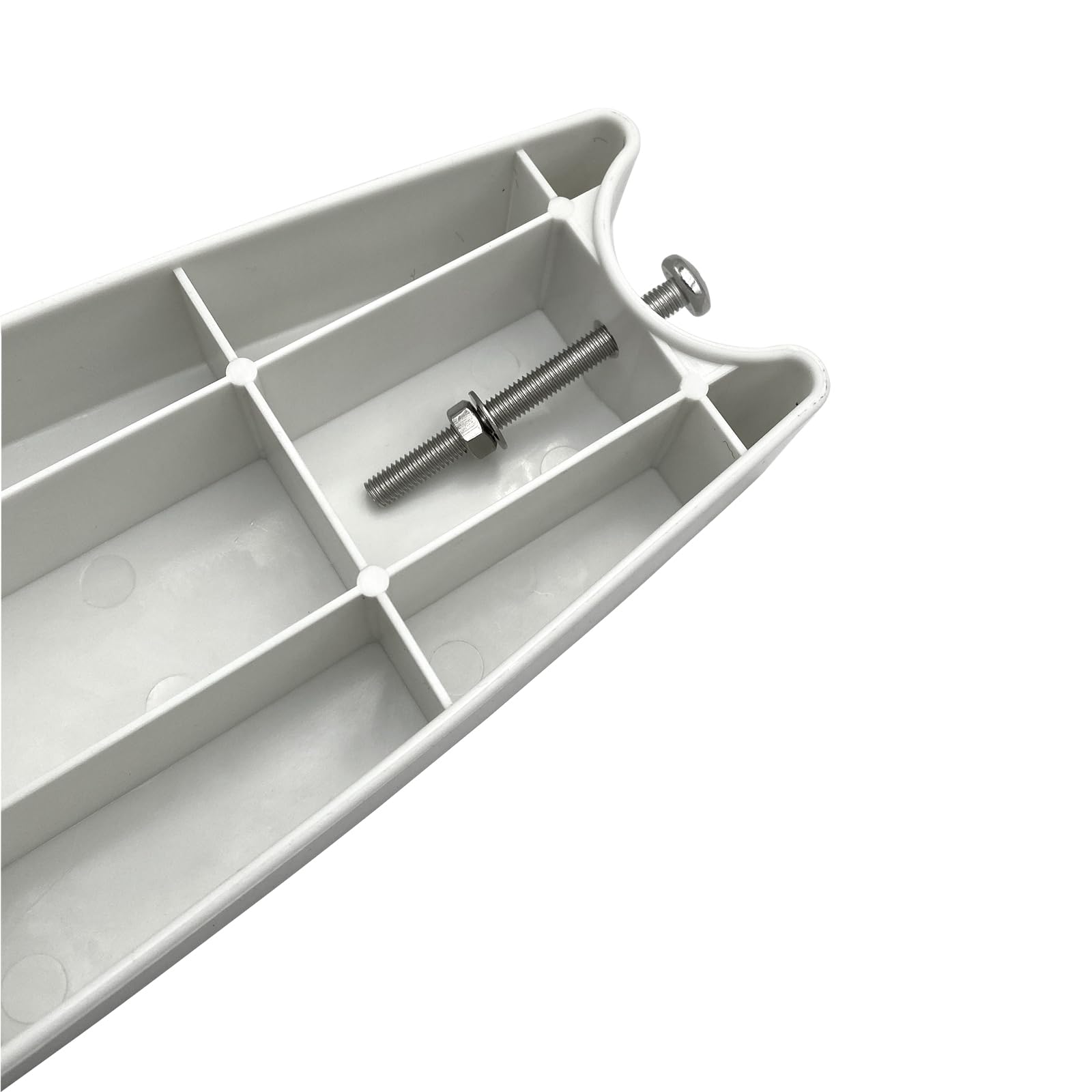 SKARUMMER stainless-steel-screws close-up demonstrates corrosion-resistant hardware.