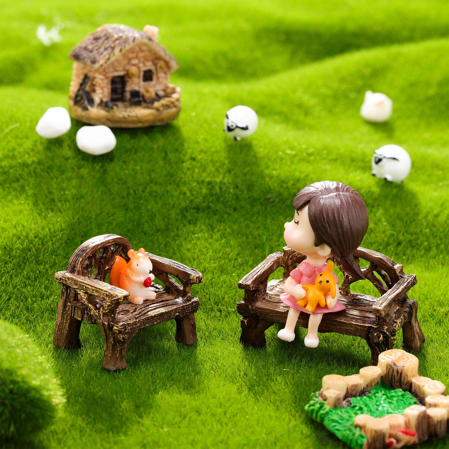 Skylety backrest miniature chair with vintage styling for dollhouse gardens