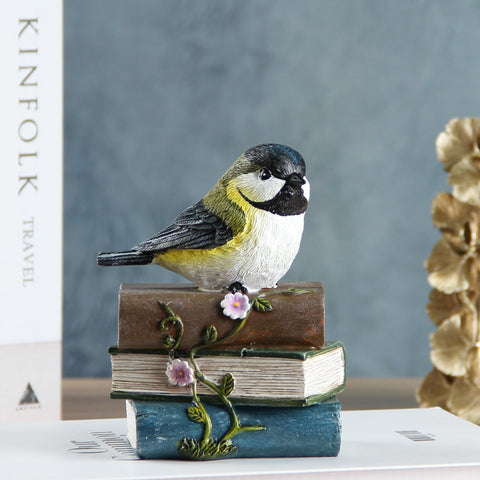 Smadeer backyard decor bird statue suitable for lawn or garden.