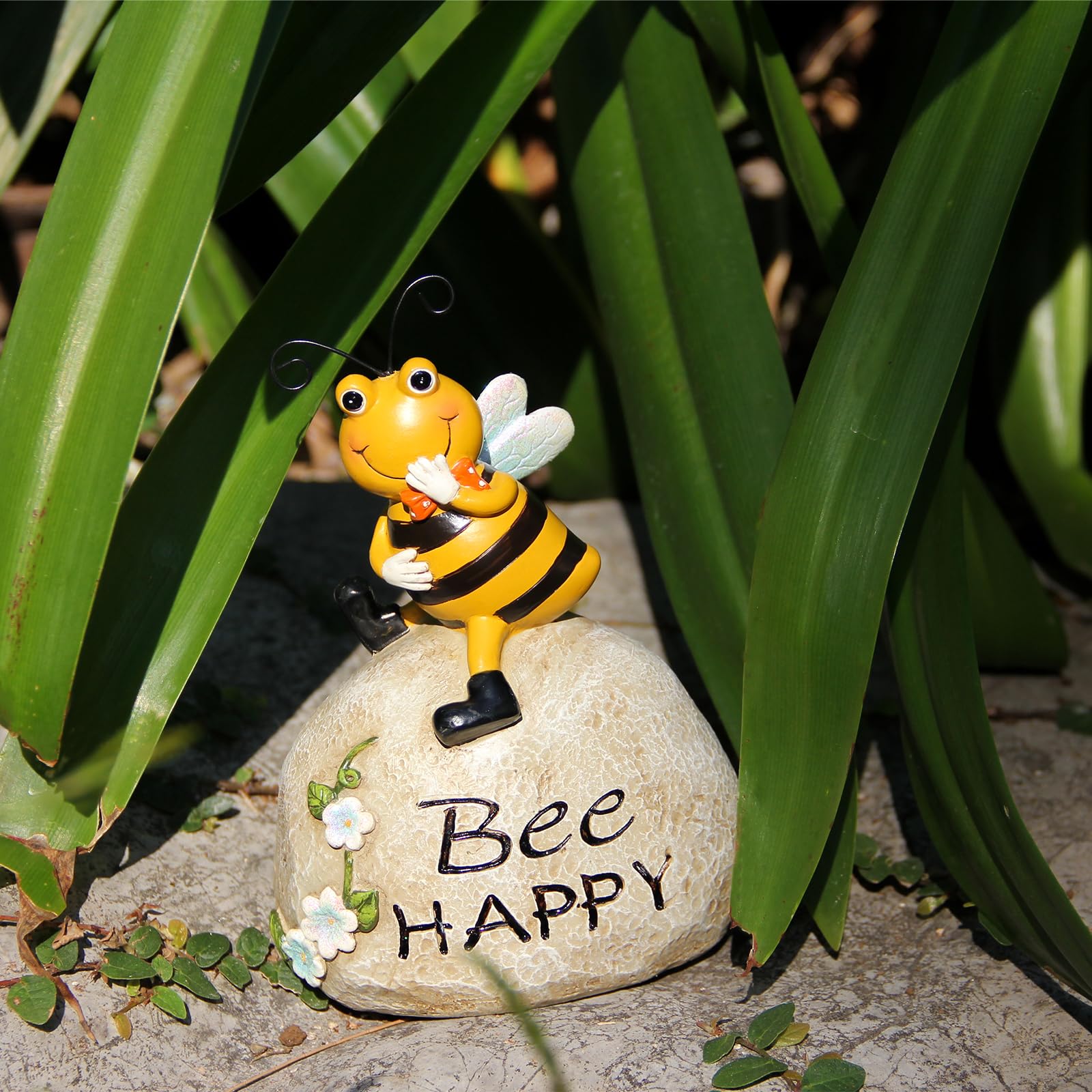 Smadeer garden statue makes a thoughtful gift for Christmas and Mother's Day.