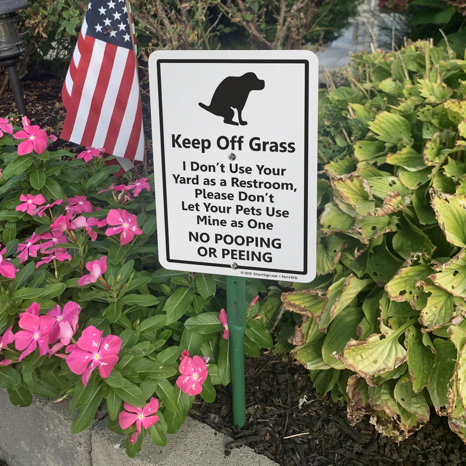 SmartSign included 18-inch stake minimizes wobble on windy days.