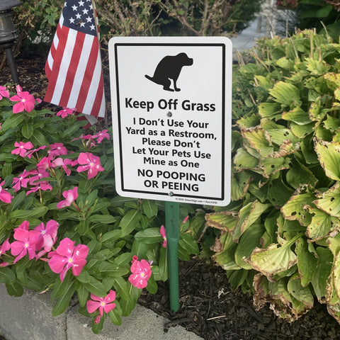 SmartSign included 18-inch stake minimizes wobble on windy days.