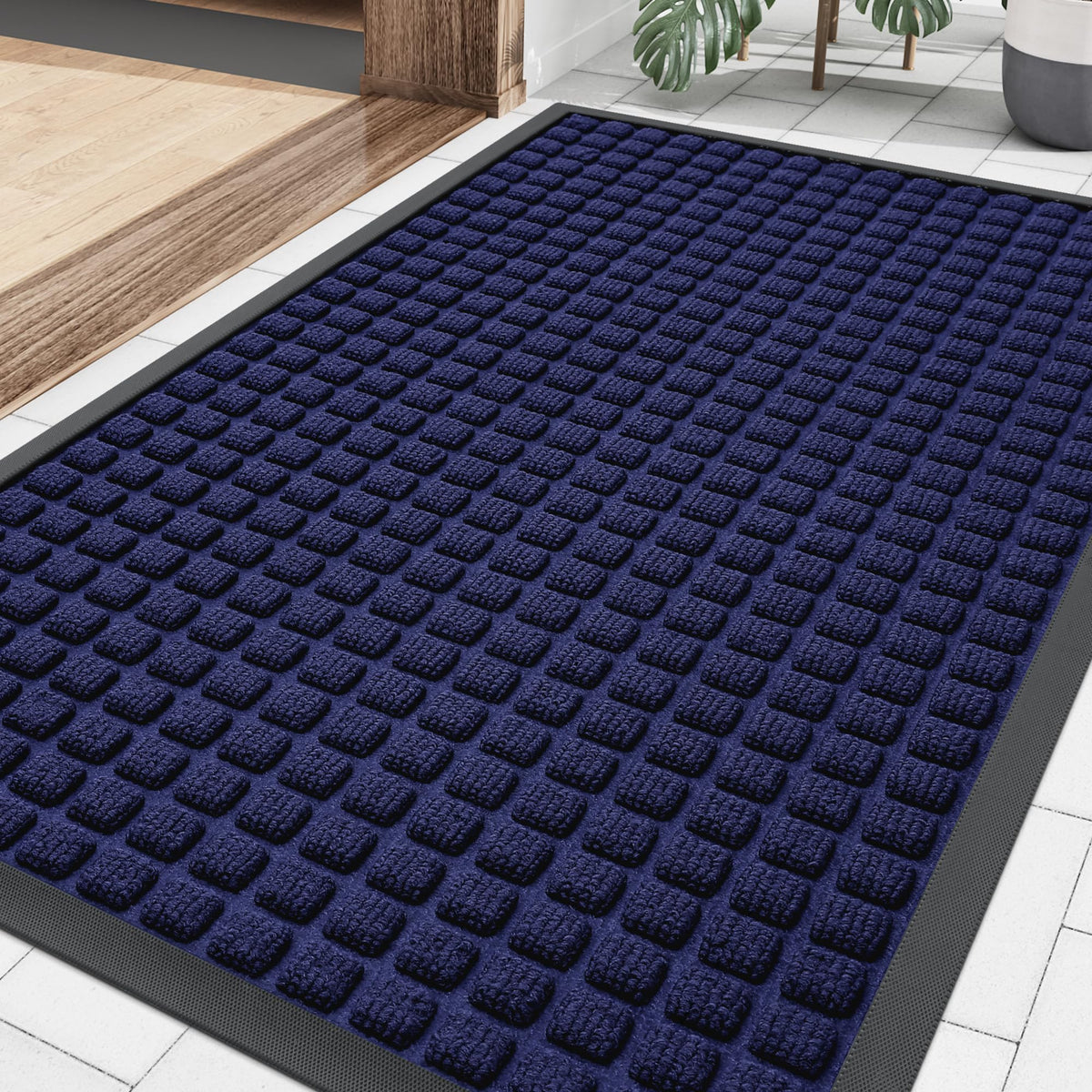 Smiry front door mat's dirt capture feature helps keep entryways clean and dry.