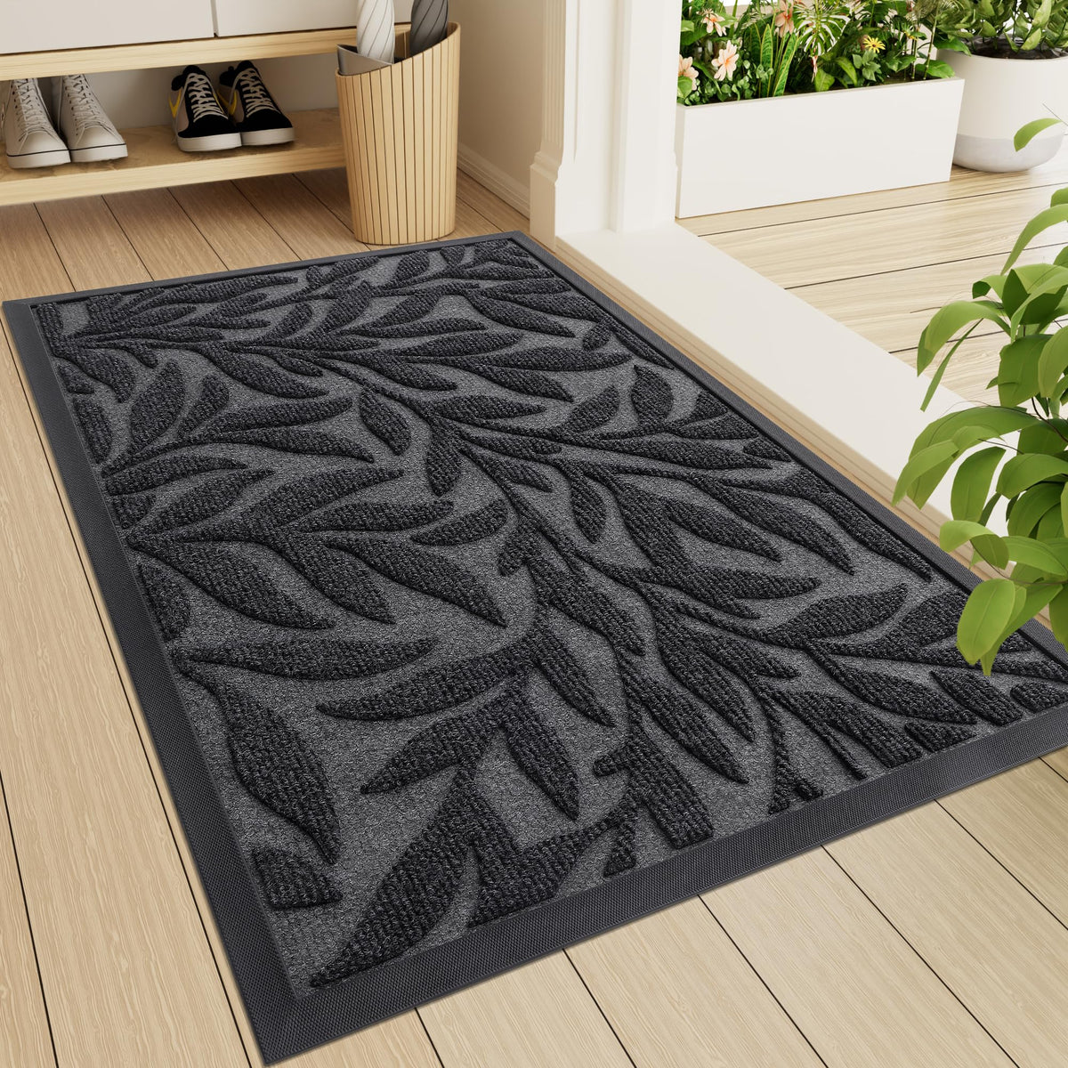 Smiry front door mat showing dirt-trap grooves for a cleaner entryway