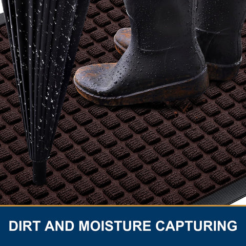 Smiry doormat features a non-slip rubber edge to prevent sliding.