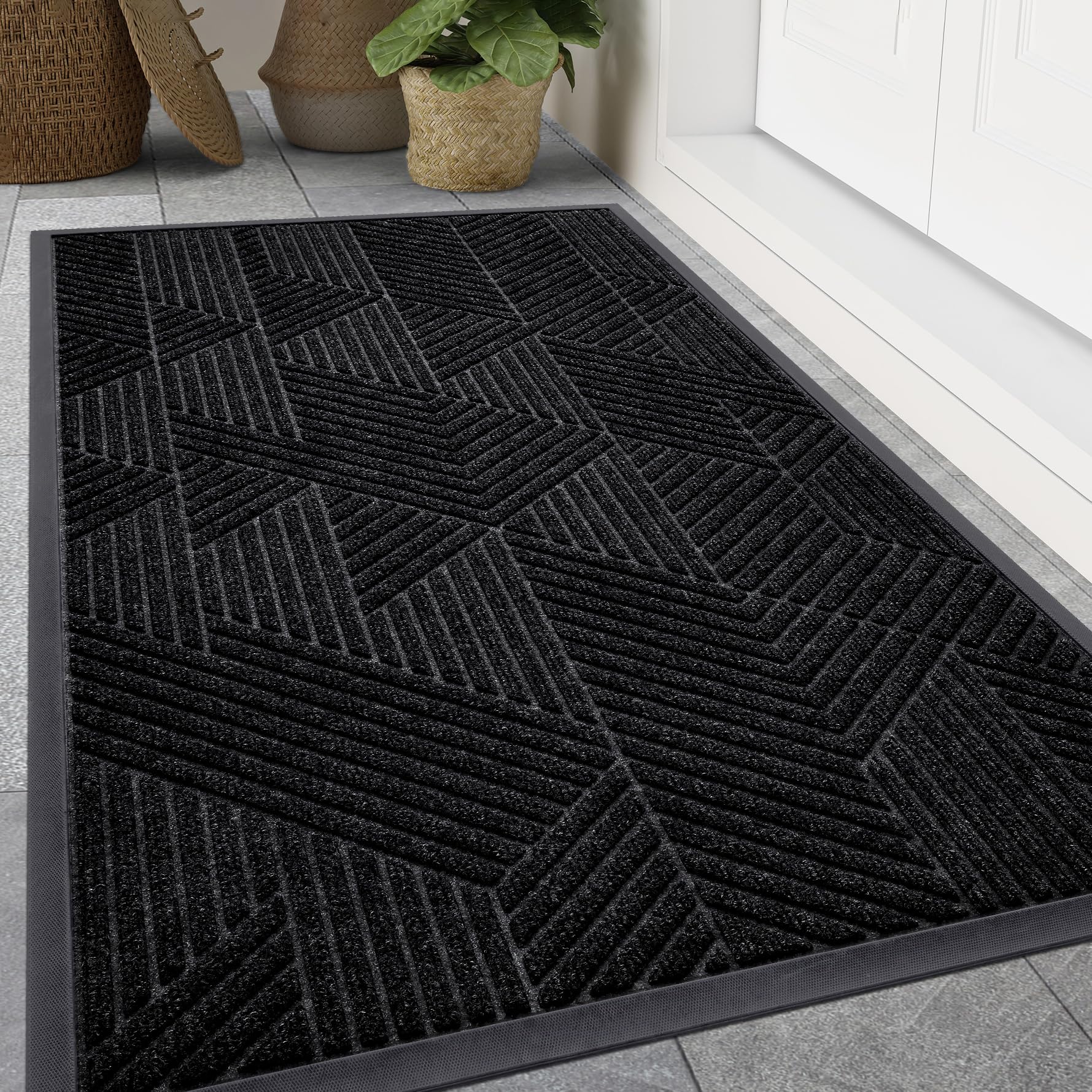 Smiry front door mat outside entrance with irregular triangle shape trapping dirt