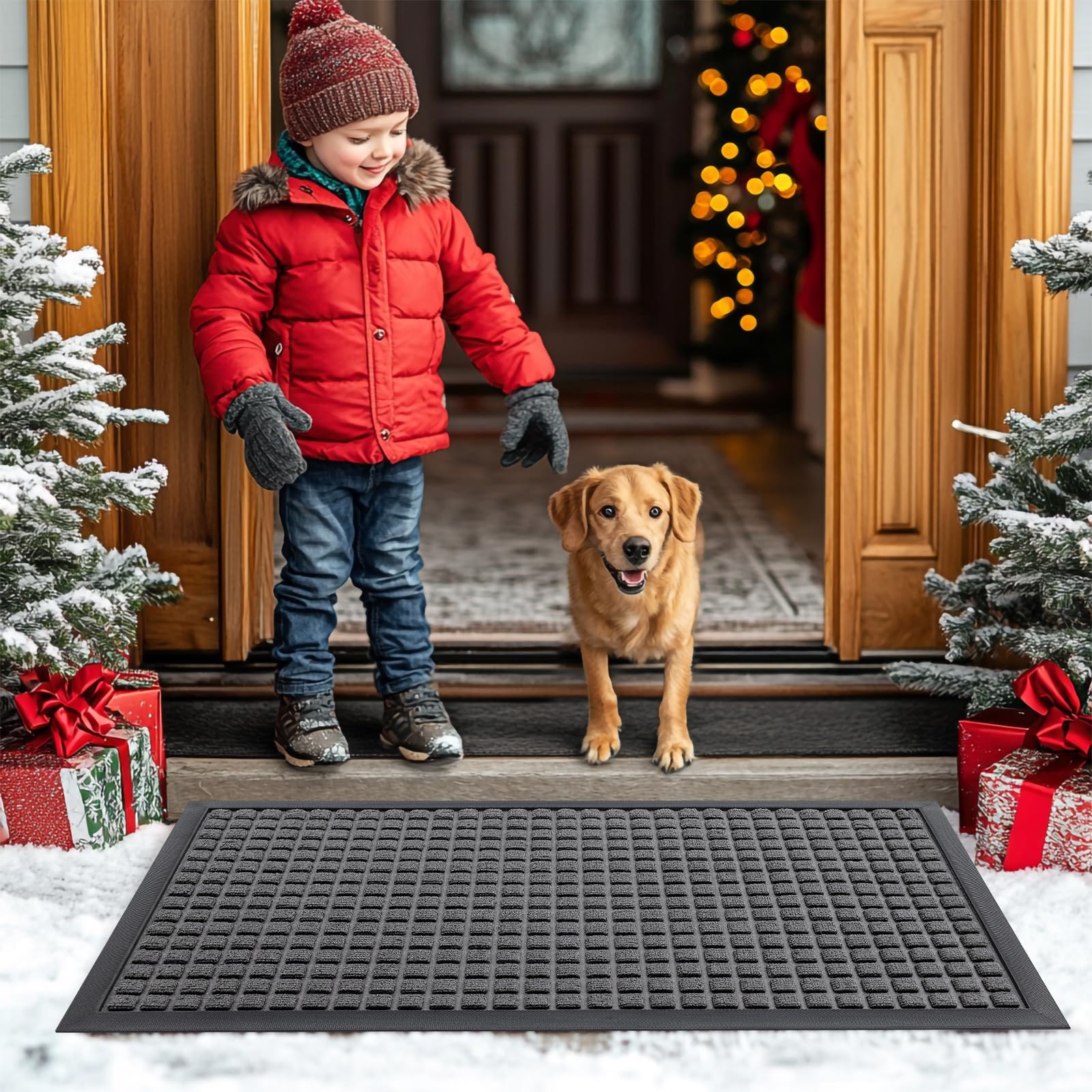 Smiry durable natural rubber construction resists wear and fading.