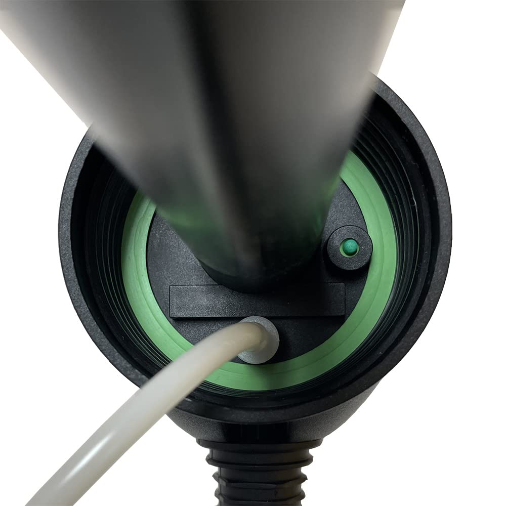 Smith Performance Sprayers TT Mister 48oz pressure release valve for safe maintenance.