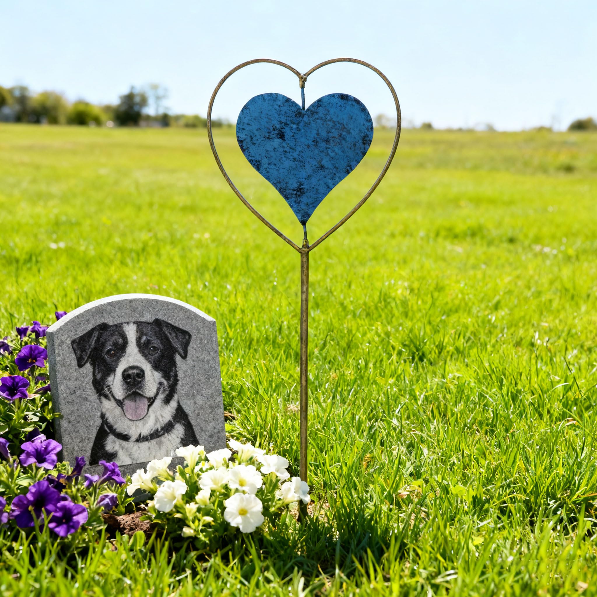 SMQLJXC wedding decor heart stake offers a charming outdoor ceremony touch
