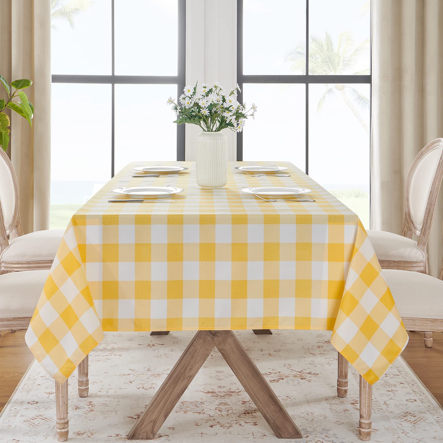 Softalker easy-clean tablecloth wipe spills after meals.