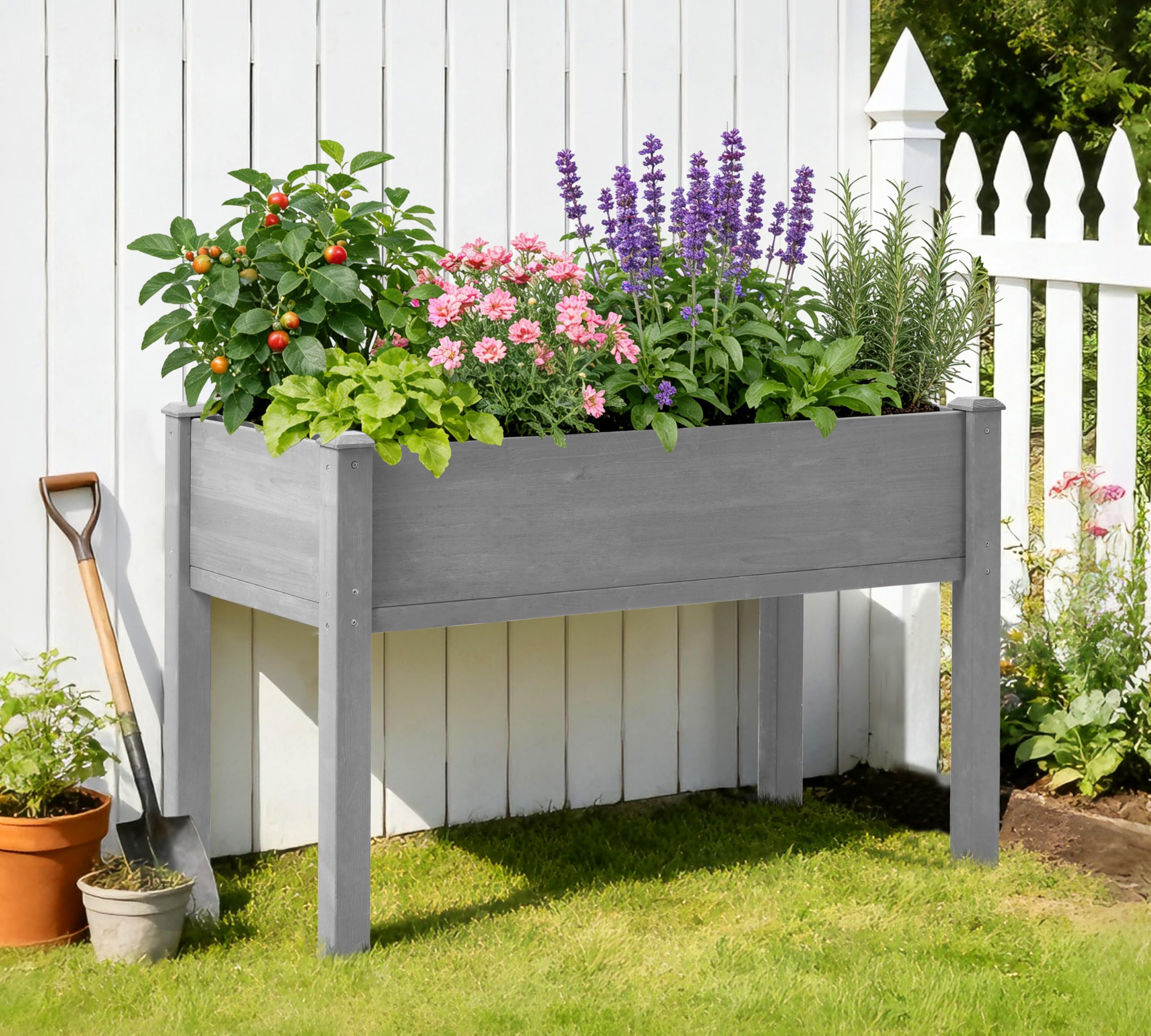 SoliWood liner included keeps soil contained and tidy