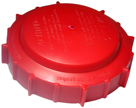 SOLO tank cap with valve assembly ensures a secure seal for backpack sprayers and easy maintenance.
