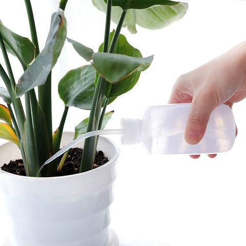 SONGZIMING plastic bucket shovel pair for gentle soil work in small pots.